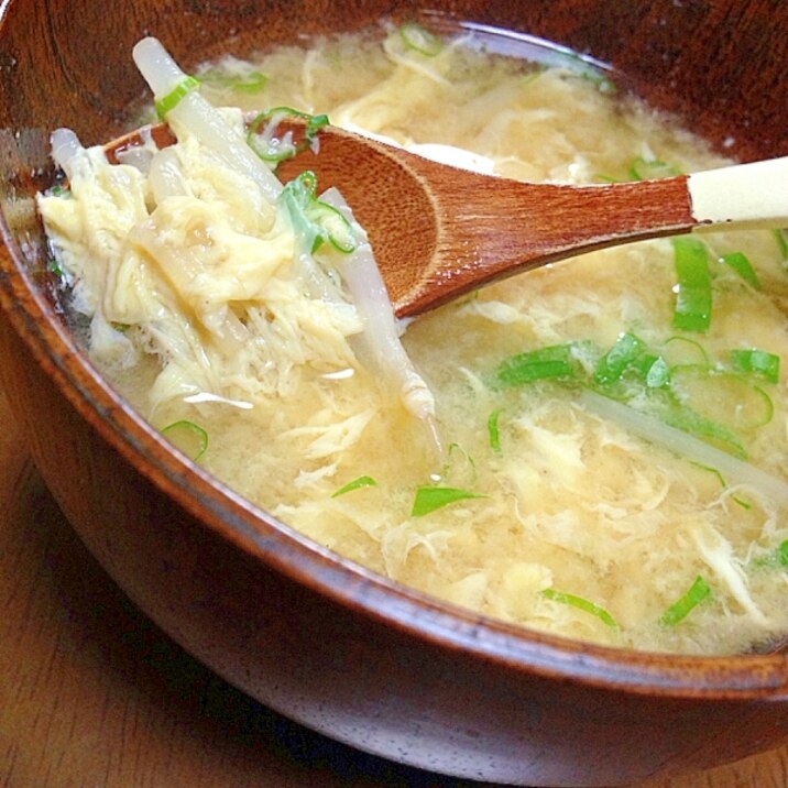 もやしとふんわり卵のお味噌汁 レシピ 作り方 By Tukuyo93 楽天レシピ もやしとふんわり卵のお味噌汁 レシピ 作り方 By Tukuyo93 楽天レシピ